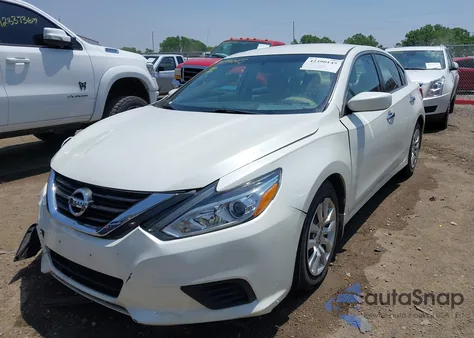 2016 Nissan Altima 2.5 S z USA, uszkodzony, nr VIN 1N4AL3AP6GC292535